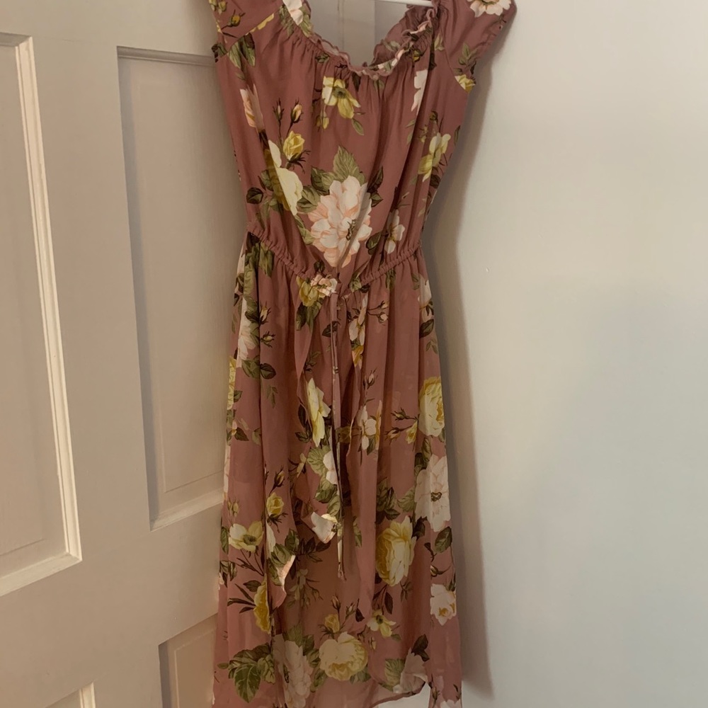 Floral romper with long back